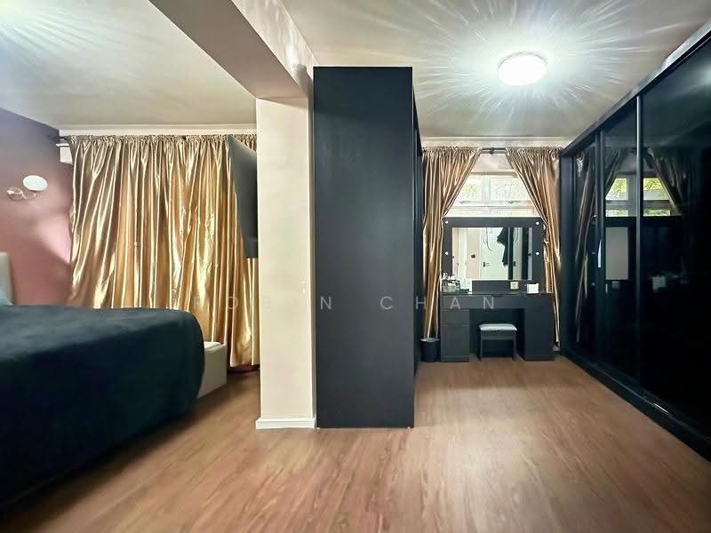 812A Choa Chu Kang Avenue 7, 812A Choa Chu Kang Avenue 7, 2 Bedrooms, 1,216 sqft, HDB Flat For Sale, by Robin Chan, 500245621 - PropertyGuru.com.sg