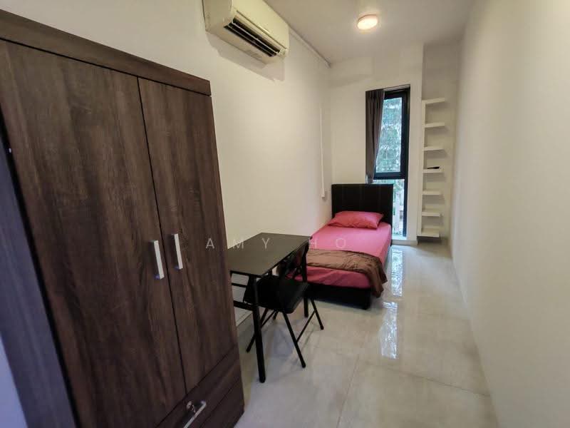 Westcove Condo, 10 West Coast Crescent, Room Rental, 160 sqft, Condominium For Rent, by Amy Ho, 500245627 - Bedroom - PropertyGuru.com.sg