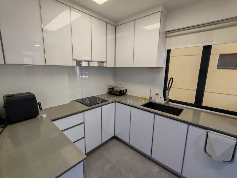 Westcove Condo, 10 West Coast Crescent, Room Rental, 160 sqft, Condominium For Rent, by Amy Ho, 500245627 - Kitchen - PropertyGuru.com.sg