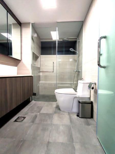 Westcove Condo, 10 West Coast Crescent, Room Rental, 160 sqft, Condominium For Rent, by Amy Ho, 500245627 - Bathroom - PropertyGuru.com.sg