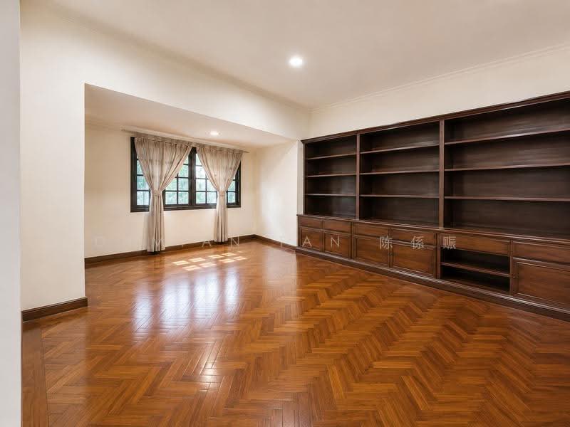 RARE DETACHABLE SEMI-D @ GOLDHILL GARDENS ESTATE✸1 KM OF ACS & SCGS✸NEAR MRT & BUS STOPS, Goldhill Avenue Barker Mount Rosie Chancery Gentle Gilstead Buckley Merlimau Dyson Tan Sim Boh Bo Seng Asimont Balmoral Stevens Robin Fernhill Lewis Margoliouth Trevose Berrima Harlyn Dalkeith Narooma Camborne Kheam Hock Merryn Tempua Unggas Bahasa, Newton / Novena, 4 Bedrooms, 3,000 sqft, Semi-Detached House For Sale, by Damian Tan 陈係赈, 500245629 - Study - PropertyGuru.com.sg