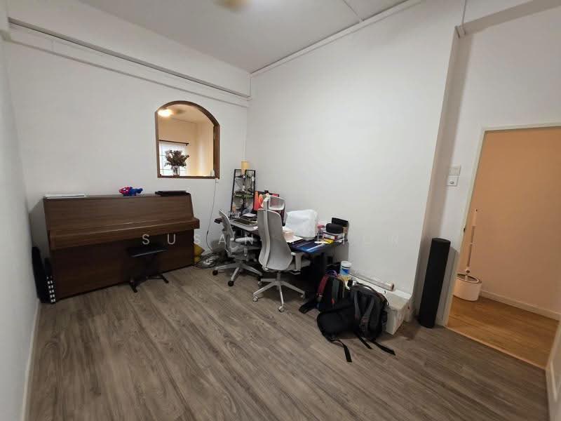 Up a Lazy Ground Floor, Tiong Bahru Walkup Apartment, 2 Bedrooms, 910 sqft, Walk-up Apartment For Rent, by Susan Prior, 500245632 - Study - PropertyGuru.com.sg