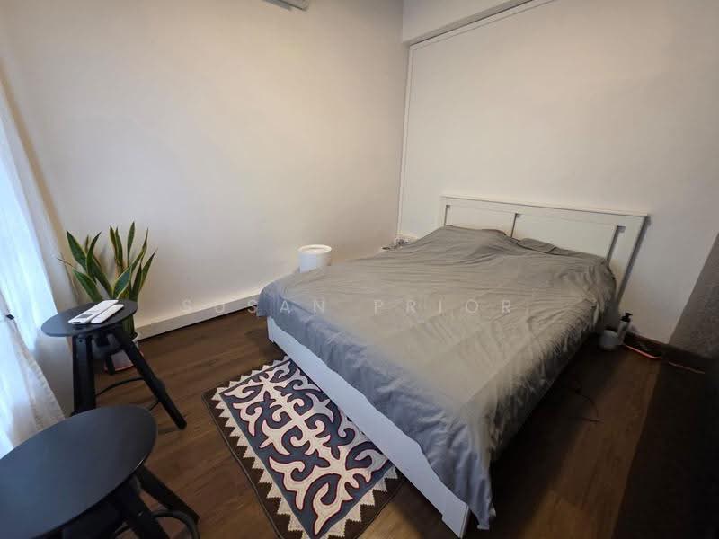 Up a Lazy Ground Floor, Tiong Bahru Walkup Apartment, 2 Bedrooms, 910 sqft, Walk-up Apartment For Rent, by Susan Prior, 500245632 - Bedroom - PropertyGuru.com.sg