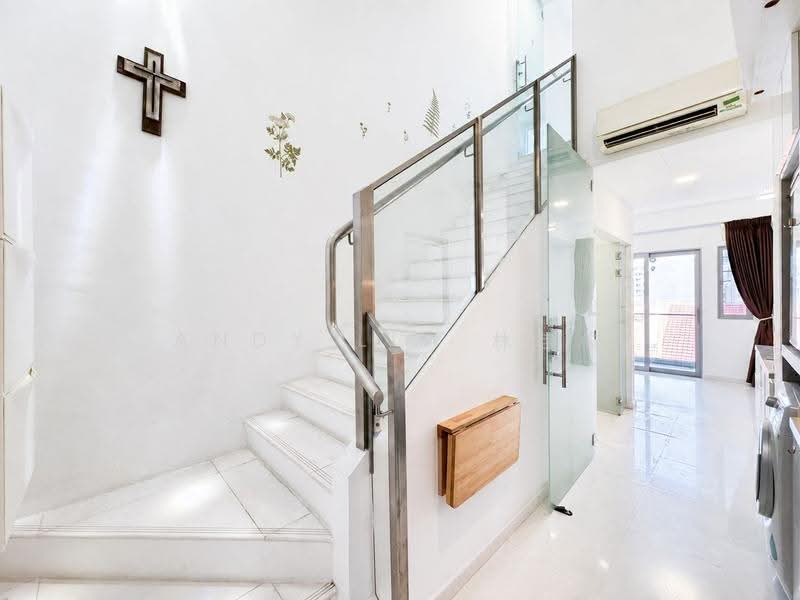 #1 Loft, 1 Lorong 24 Geylang, Eunos / Geylang / Paya Lebar, 1 Bedroom, 570 sqft, Apartment For Sale, by Andy Lim 林佳俊, 500245634 - Interior - PropertyGuru.com.sg