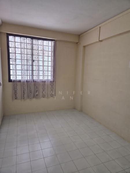 93 Jalan Dua, 93 Jalan Dua, 2 Bedrooms, 667 sqft, HDB Flat For Sale, by Jennifer Tan, 500245639 - Interior - PropertyGuru.com.sg