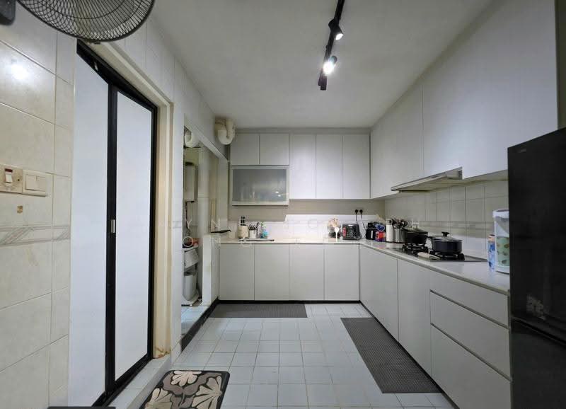 675 Choa Chu Kang Crescent, 675 Choa Chu Kang Crescent, Dairy Farm / Bukit Panjang / Choa Chu Kang, 3 Bedrooms, 1,119 sqft, HDB Flat For Sale, by Wayne Joseph Ong 王伟洋, 500245647 - PropertyGuru.com.sg