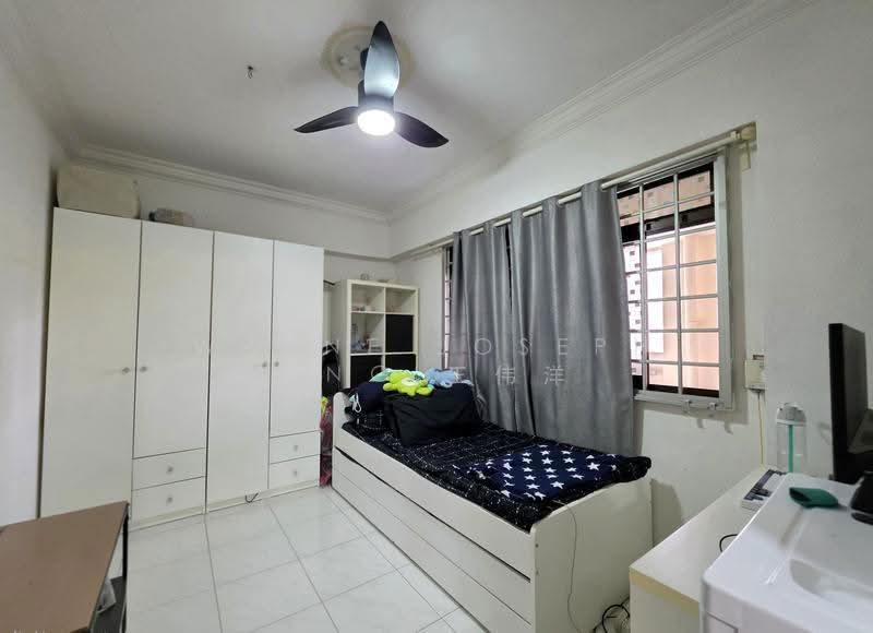 675 Choa Chu Kang Crescent, 675 Choa Chu Kang Crescent, Dairy Farm / Bukit Panjang / Choa Chu Kang, 3 Bedrooms, 1,119 sqft, HDB Flat For Sale, by Wayne Joseph Ong 王伟洋, 500245647 - Bedroom - PropertyGuru.com.sg