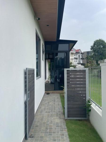 Seletar Hills Estate, 26 Jalan Kechubong, 5 Bedrooms, 4,593 sqft, Semi-Detached House For Sale, by Jennifer Tan, 500245648 - Exterior - PropertyGuru.com.sg