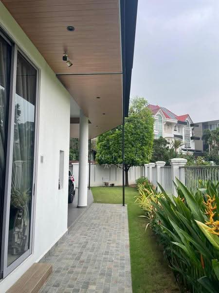 Seletar Hills Estate, 26 Jalan Kechubong, 5 Bedrooms, 4,593 sqft, Semi-Detached House For Sale, by Jennifer Tan, 500245648 - Exterior - PropertyGuru.com.sg