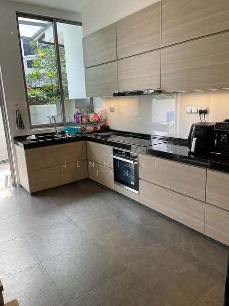 Seletar Hills Estate, 26 Jalan Kechubong, 5 Bedrooms, 4,593 sqft, Semi-Detached House For Sale, by Jennifer Tan, 500245648 - Kitchen - PropertyGuru.com.sg