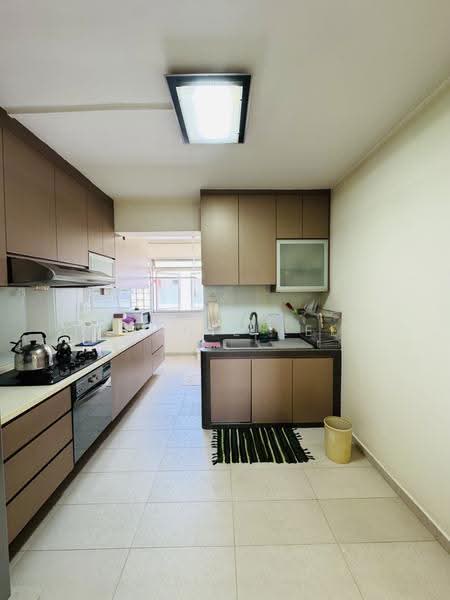 448 Hougang Avenue 10, 448 Hougang Avenue 10, Hougang / Punggol / Sengkang, 3 Bedrooms, 1,130 sqft, HDB Flat For Sale, by Connie Lee, 500245651 - Kitchen - PropertyGuru.com.sg