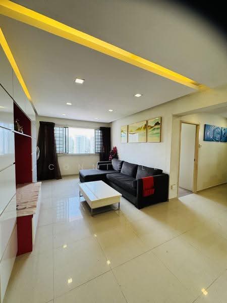 448 Hougang Avenue 10, 448 Hougang Avenue 10, Hougang / Punggol / Sengkang, 3 Bedrooms, 1,130 sqft, HDB Flat For Sale, by Connie Lee, 500245651 - Living Room - PropertyGuru.com.sg