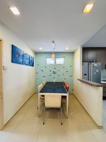 448 Hougang Avenue 10, 448 Hougang Avenue 10, Hougang / Punggol / Sengkang, 3 Bedrooms, 1,130 sqft, HDB Flat For Sale, by Connie Lee, 500245651 - Dining Room - PropertyGuru.com.sg