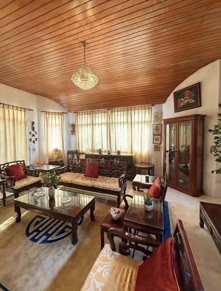 Dyson/Tan Sing Boh Road, Dyson Road, Newton / Novena, 4 Bedrooms, 4,200 sqft, Detached House For Sale, by Jordan Pek, 500245662 - Living Room - PropertyGuru.com.sg