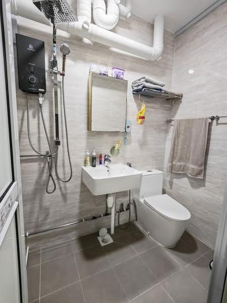 878 Woodlands Avenue 9, 878 Woodlands Avenue 9, 3 Bedrooms, 1,345 sqft, HDB Flat For Sale, by Brandon Yeo, 500245664 - Bathroom - PropertyGuru.com.sg