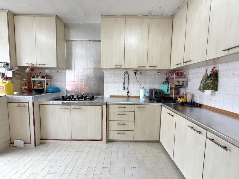 310 Serangoon Avenue 2, 310 Serangoon Avenue 2, Hougang / Punggol / Sengkang, 3 Bedrooms, 1,302 sqft, HDB Flat For Sale, by Keon Ang, 500245690 - PropertyGuru.com.sg