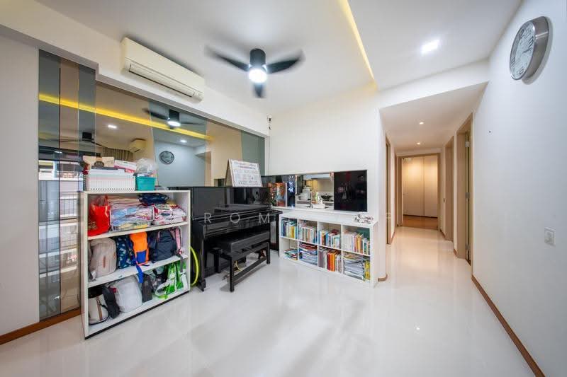 Wandervale, 367 Choa Chu Kang Avenue 3, Dairy Farm / Bukit Panjang / Choa Chu Kang, 3 Bedrooms, 1,130 sqft, Condominium For Sale, by Jerome Yap, 500245704 - Living Room - PropertyGuru.com.sg