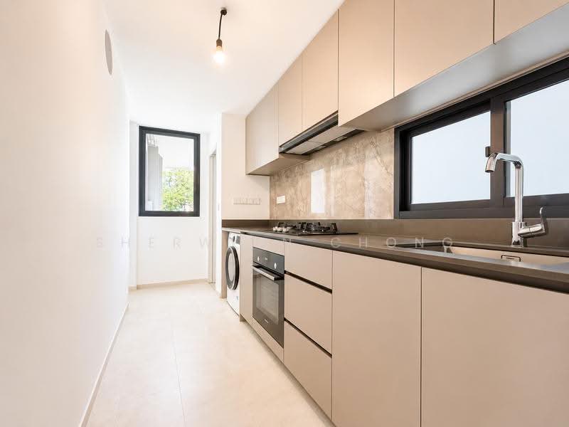 Norwood Grand, 10 Champions Way, 3 Bedrooms, 1,044 sqft, Condominium For Rent, by Sherwynn Chong, 500245705 - Kitchen - PropertyGuru.com.sg