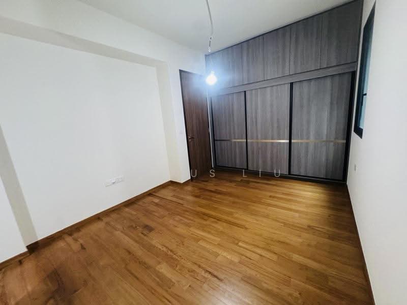 Belgravia Ace, Belgravia Drive, 5 Bedrooms, 3,929 sqft, Semi-Detached House For Sale, by Marcus Liu, 500245716 - Bedroom - PropertyGuru.com.sg
