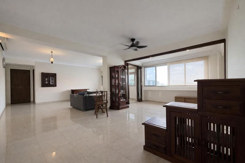 769 Pasir Ris Street 71, 769 Pasir Ris Street 71, Pasir Ris / Tampines, 3 Bedrooms, 1,346 sqft, HDB Flat For Sale, by Laura Lee, 500245719 - Living Room - PropertyGuru.com.sg