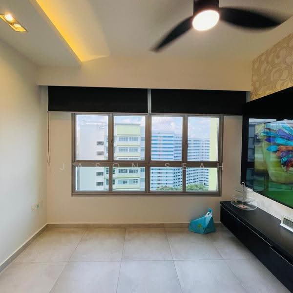 313B Sumang Link, 313B Sumang Link, 3 Bedrooms, 990 sqft, HDB Flat For Rent, by Jason Seah, 500245744 - Living Room - PropertyGuru.com.sg