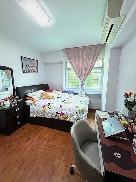 203B Punggol Field, 203B Punggol Field, Hougang / Punggol / Sengkang, 3 Bedrooms, 1,184 sqft, HDB Flat For Sale, by Ping Ee Lu, 500245745 - Bedroom - PropertyGuru.com.sg