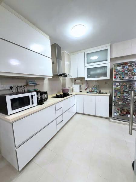 203B Punggol Field, 203B Punggol Field, Hougang / Punggol / Sengkang, 3 Bedrooms, 1,184 sqft, HDB Flat For Sale, by Ping Ee Lu, 500245745 - Kitchen - PropertyGuru.com.sg