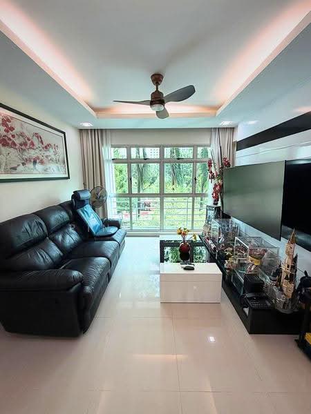 203B Punggol Field, 203B Punggol Field, Hougang / Punggol / Sengkang, 3 Bedrooms, 1,184 sqft, HDB Flat For Sale, by Ping Ee Lu, 500245745 - Living Room - PropertyGuru.com.sg