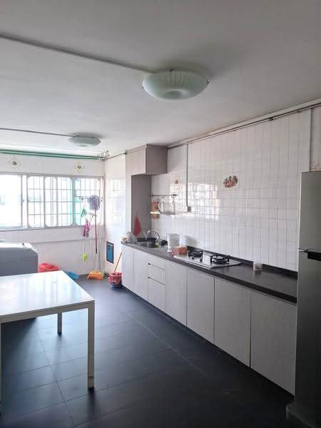 413 Hougang Avenue 10, 413 Hougang Avenue 10, Hougang / Punggol / Sengkang, 3 Bedrooms, 980 sqft, HDB Flat For Sale, by Eddy Ang, 500245751 - Kitchen - PropertyGuru.com.sg