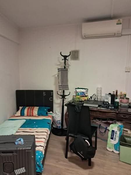 234 Jurong East Street 21, 234 Jurong East Street 21, Room Rental, 120 sqft, HDB Flat For Rent, by Steven Choo, 500245764 - Bedroom - PropertyGuru.com.sg