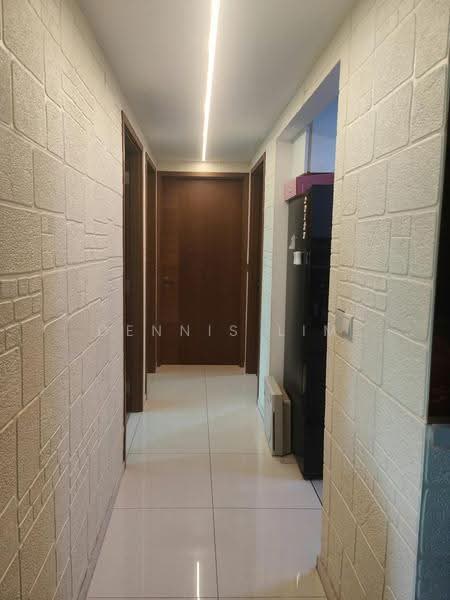 The Topiary, 19 Fernvale Lane, 3 Bedrooms, 1,044 sqft, Condominium For Sale, by Dennis Lim, 500245790 - Corridor - PropertyGuru.com.sg