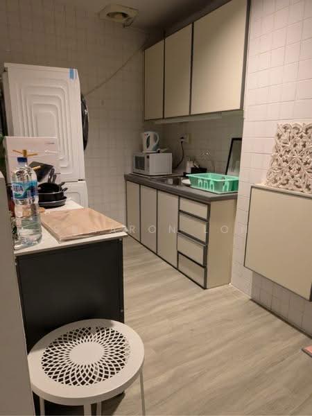 The Plaza, 7500A Beach Road, Beach Road / Bugis / Rochor, 1 Bedroom, , Apartment For Rent, by Ssharon Loh, 500245795 - PropertyGuru.com.sg