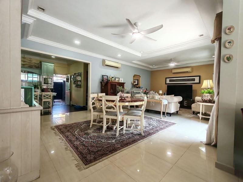 Sembawang Springs Estate, Jalan Salang, Sembawang / Yishun, 5 Bedrooms, 2,700 sqft, Terraced House For Sale, by Rozi Faith Naser, 500245800 - Living Room - PropertyGuru.com.sg