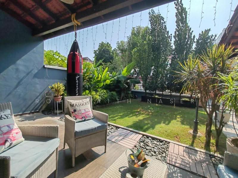 Sembawang Springs Estate, Jalan Salang, Sembawang / Yishun, 5 Bedrooms, 2,700 sqft, Terraced House For Sale, by Rozi Faith Naser, 500245800 - Garden - PropertyGuru.com.sg