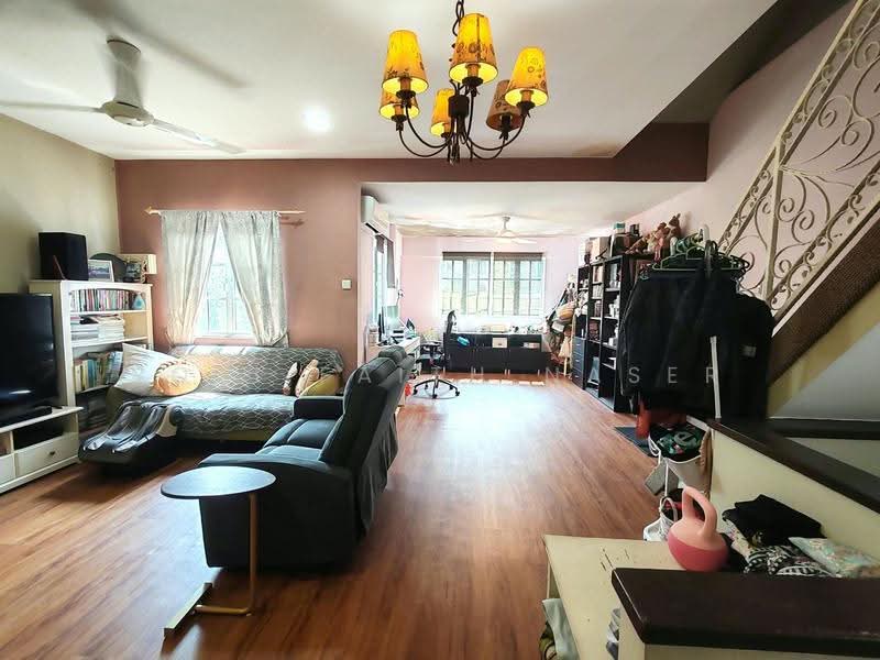 Sembawang Springs Estate, Jalan Salang, Sembawang / Yishun, 5 Bedrooms, 2,700 sqft, Terraced House For Sale, by Rozi Faith Naser, 500245800 - Living Room - PropertyGuru.com.sg