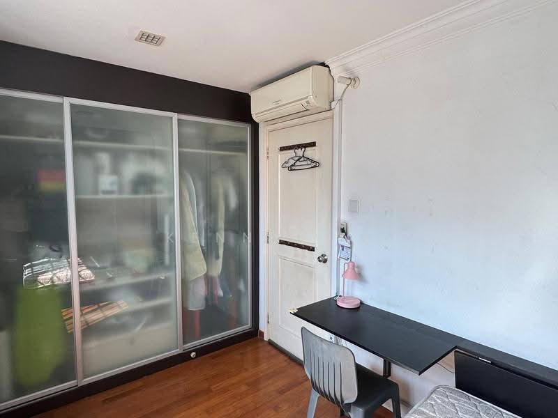 Sunflower Court, 30 Lorong 6 Geylang, Eunos / Geylang / Paya Lebar, Room Rental, 20 sqft, Condominium For Rent, by Kenny Yap, 500245802 - Bedroom - PropertyGuru.com.sg
