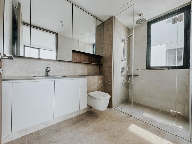 Norwood Grand, , 3 Bedrooms, 872 sqft, Condominium For Rent, by Jeraldine Yeo, 500245824 - Bathroom - PropertyGuru.com.sg