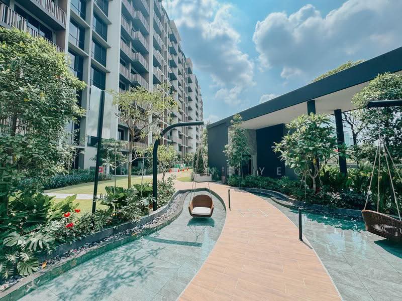 Norwood Grand, , 3 Bedrooms, 872 sqft, Condominium For Rent, by Jeraldine Yeo, 500245824 - Exterior - PropertyGuru.com.sg