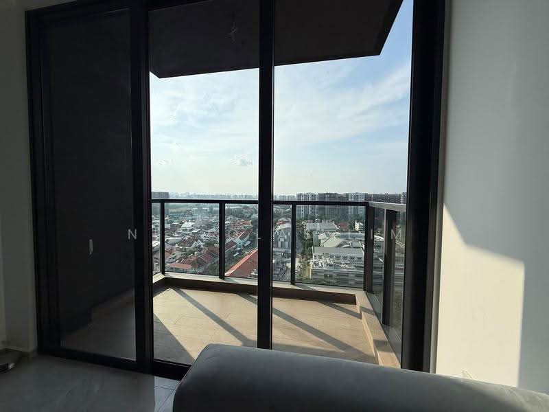 Tembusu Grand, 94 Jalan Tembusu, East Coast / Marine Parade, 2 Bedrooms, 667 sqft, Condominium For Sale, by Nicholas Lim, 500245825 - Balcony - PropertyGuru.com.sg
