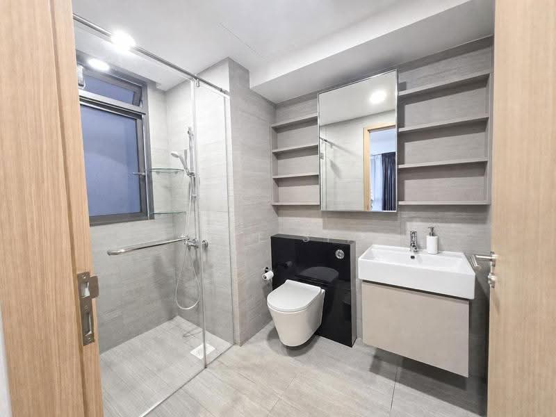 Parc Life, 21 Sembawang Crescent, Sembawang / Yishun, 3 Bedrooms, 936 sqft, Condominium For Sale, by Kate Sia, 500245826 - Master Bathroom - PropertyGuru.com.sg