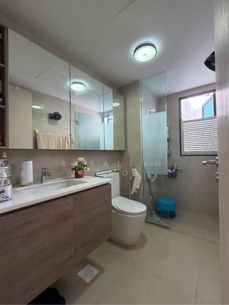 Treasure at Tampines, 49 Tampines Lane, Pasir Ris / Tampines, 3 Bedrooms, 915 sqft, Condominium For Sale, by Rosalind Teo, 500245827 - PropertyGuru.com.sg