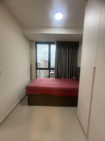 Midtown Residences, 1189 Upper Serangoon Road, 2 Bedrooms, 883 sqft, Condominium For Sale, by Alvin Lim, 500245837 - Bedroom - PropertyGuru.com.sg