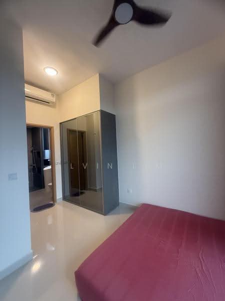 Midtown Residences, 1189 Upper Serangoon Road, 2 Bedrooms, 883 sqft, Condominium For Sale, by Alvin Lim, 500245837 - Bedroom - PropertyGuru.com.sg