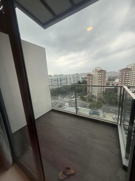 Midtown Residences, 1189 Upper Serangoon Road, 2 Bedrooms, 883 sqft, Condominium For Rent, by Alvin Lim, 500245843 - Balcony - PropertyGuru.com.sg