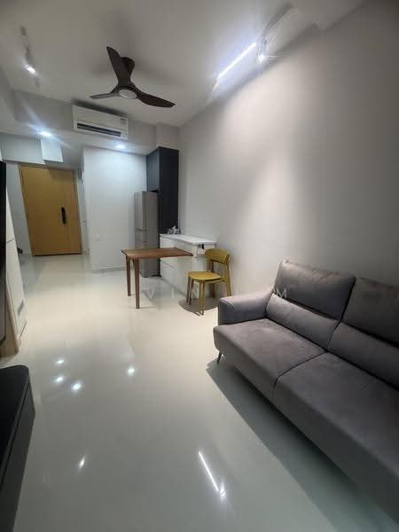 Midtown Residences, 1189 Upper Serangoon Road, 2 Bedrooms, 883 sqft, Condominium For Rent, by Alvin Lim, 500245843 - Living Room - PropertyGuru.com.sg