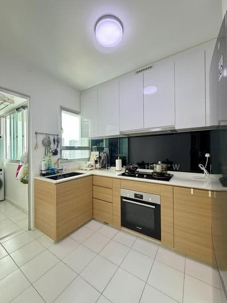 38C Bendemeer Road, 38C Bendemeer Road, 3 Bedrooms, 990 sqft, HDB Flat For Sale, by Javier Chew, 500245848 - Kitchen - PropertyGuru.com.sg