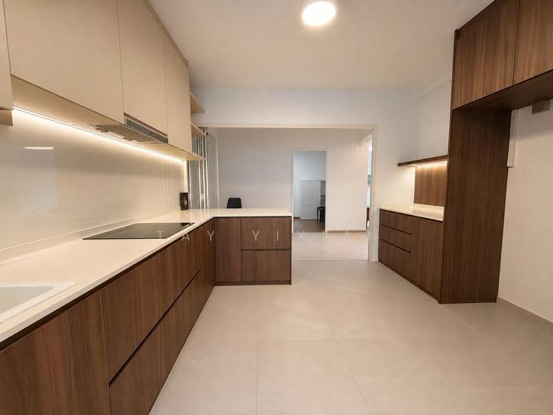 11 Toh Yi Drive, 11 Toh Yi Drive, Clementi Park / Upper Bukit Timah, 4 Bedrooms, 1,313 sqft, HDB Flat For Sale, by Tay Yixian, 500245859 - Kitchen - PropertyGuru.com.sg