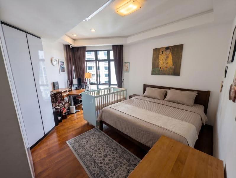 Valley Park, 473 River Valley Road, Tanglin / Holland / Bukit Timah, 2 Bedrooms, 1,216 sqft, Condominium For Rent, by CJ Wong, 500245868 - Bedroom - PropertyGuru.com.sg