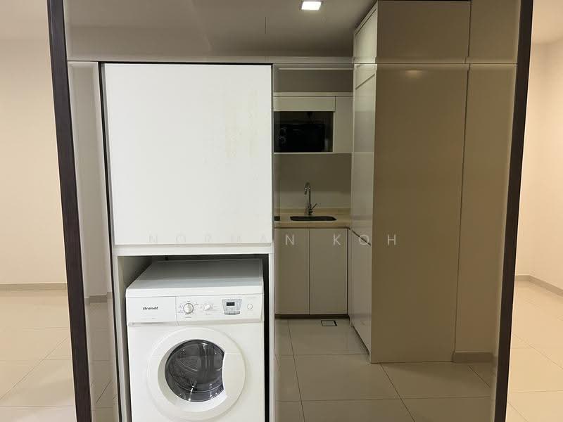 Siglap V, 2 First Street, 1 Bedroom, 495 sqft, Condominium For Rent, by Norman Koh, 500245881 - Kitchen - PropertyGuru.com.sg