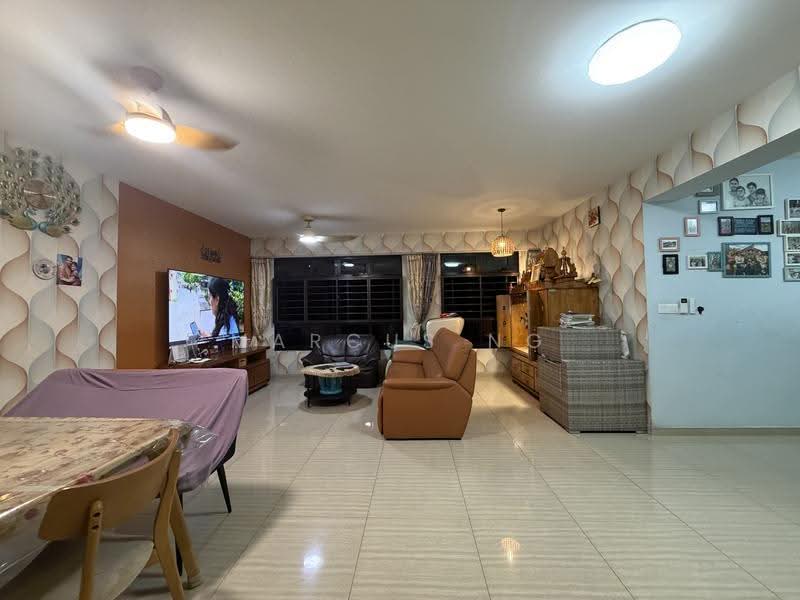 997B Buangkok Crescent, 997B Buangkok Crescent, Hougang / Punggol / Sengkang, 4 Bedrooms, 1,216 sqft, HDB Flat For Sale, by Marcus Ng, 500245890 - Living Room - PropertyGuru.com.sg